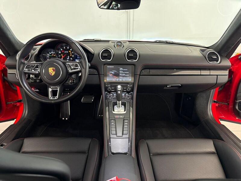 Porsche 718 718 Cayman 4.0 GTS pdk