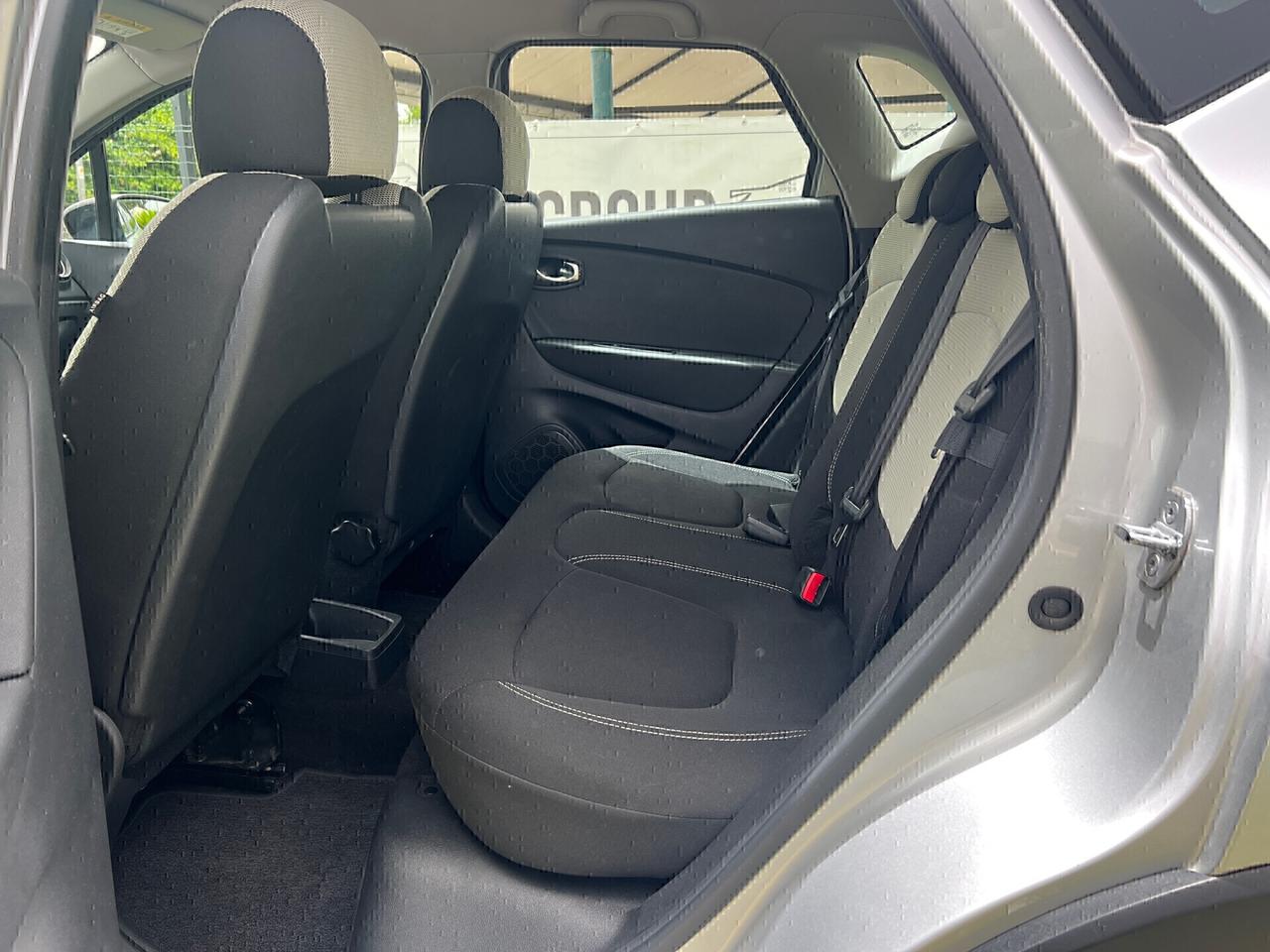 Renault Captur 1.5dCi 90CV-2018"OK NEOPATENTATI"