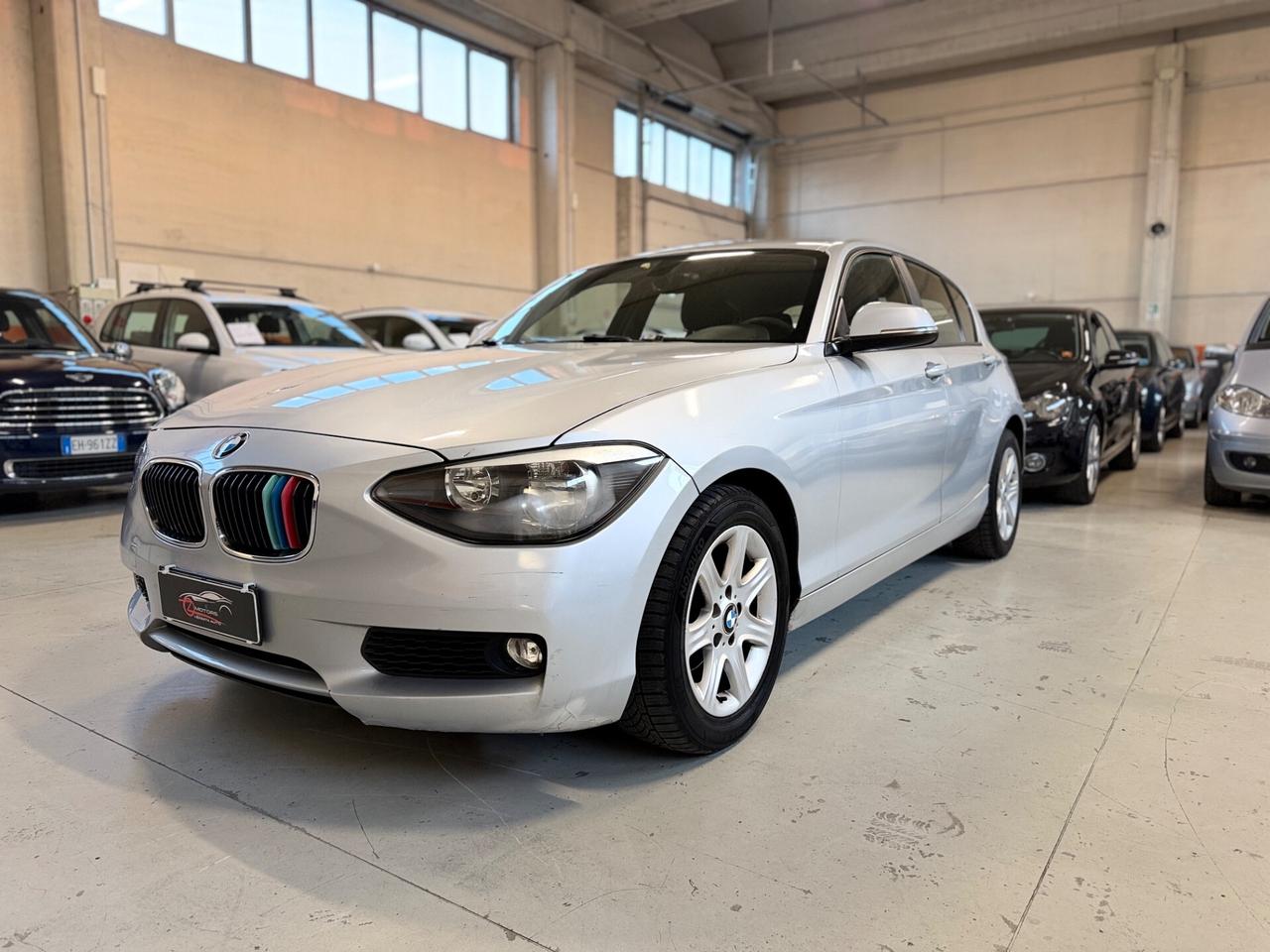 Bmw 116 116d 5p. Efficient Dynamics Urban NEOPATENTATI
