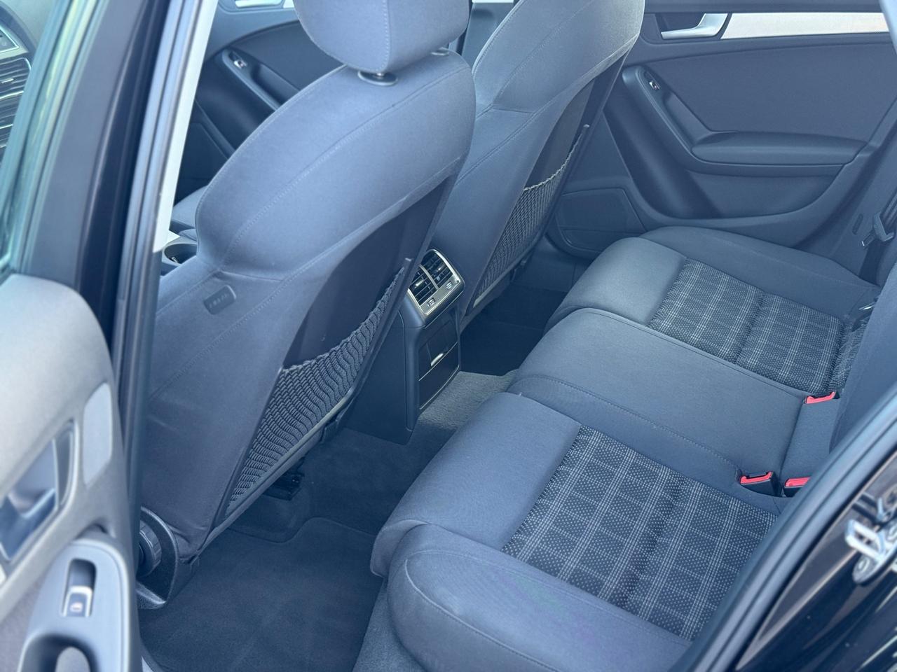 Audi A4 2.0 TDI 150 CV multitronic SPORT !
