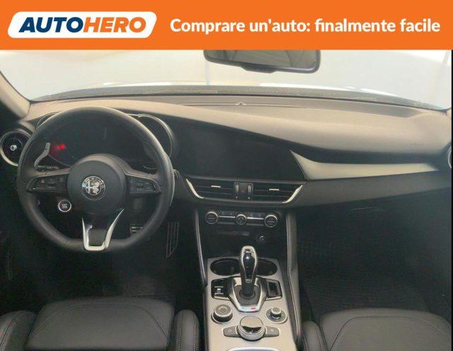 ALFA ROMEO Giulia 2.2 Turbodiesel 210 CV AT8 AWD Q4 Veloce