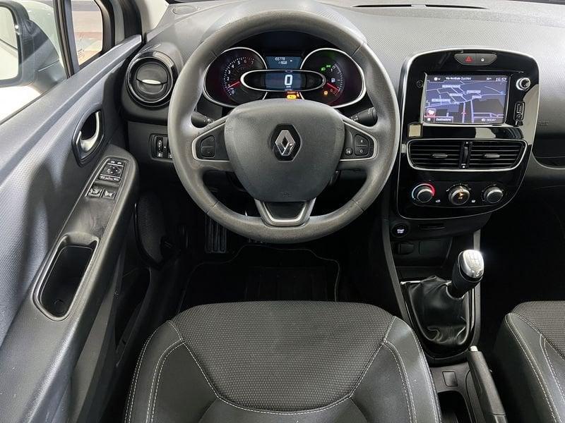 Renault Clio Clio 1.2 16v Business 75cv