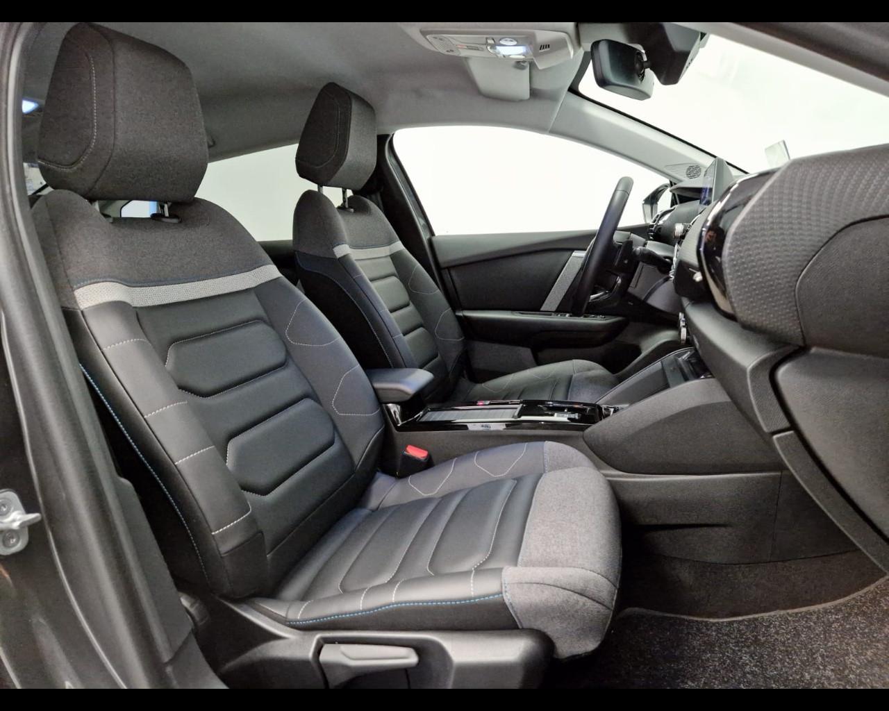 CITROEN C4 X 1.2 puretech Shine s&s 130cv eat8