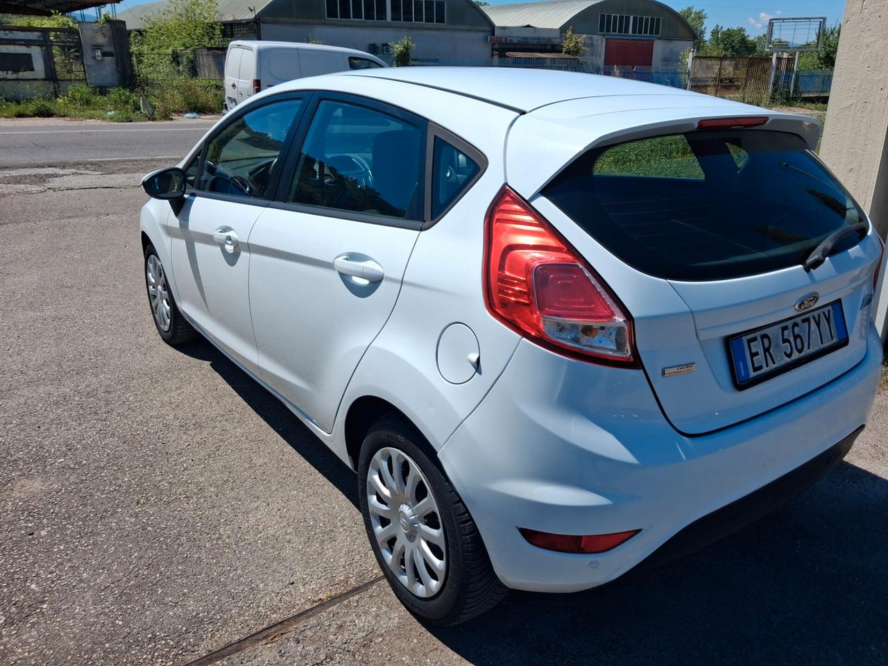 Ford Fiesta 1.5 TDCi 75CV 5 porte Titanium