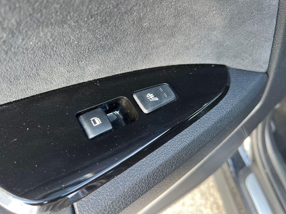 KIA SPORTAGE MY25 1.6 PHEV AWD GTL SR SPT