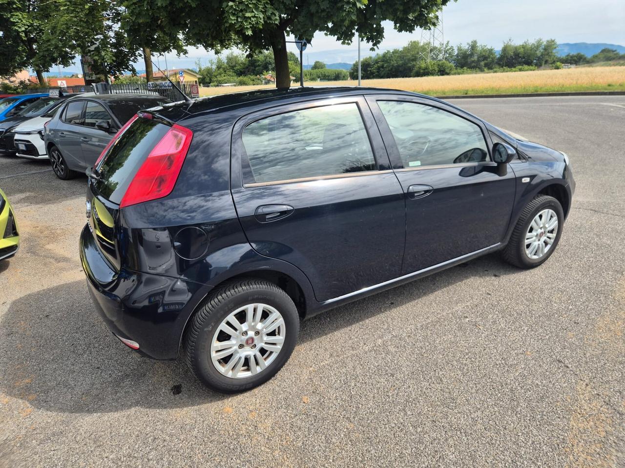 Fiat Punto 1.4 8V 5 porte Natural Power Street