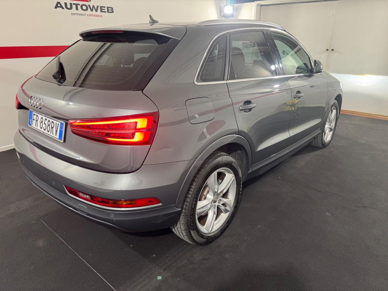 Audi Q3 2.0 TDI 150 CV quattro S tronic Sport