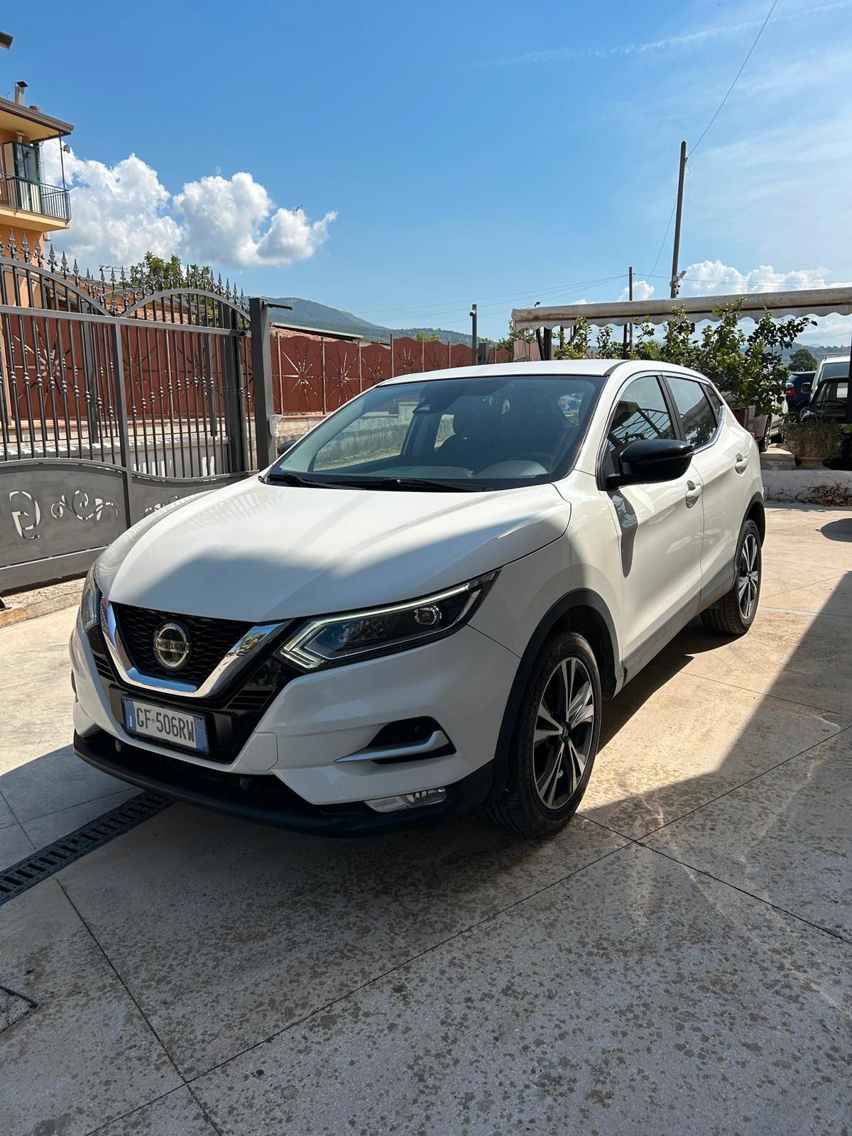 Nissan Qashqai 1.3 DIG-T 140 CV N-Connecta