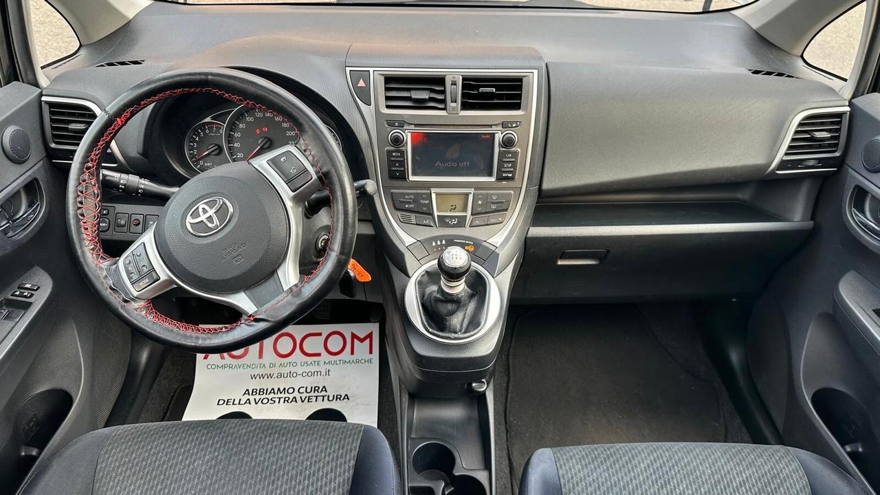 Toyota Verso-S 1.3 MT Style