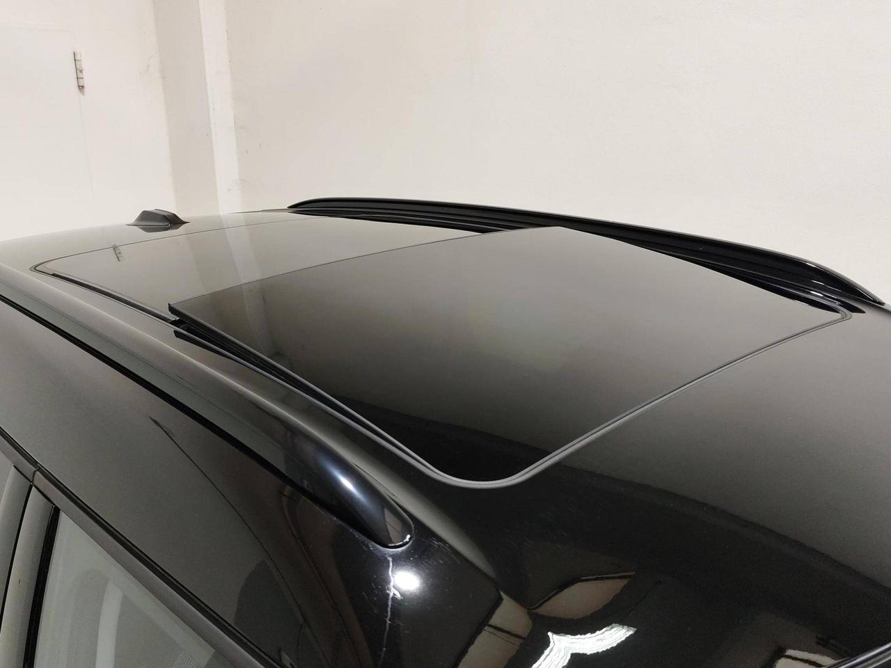 MINI Countryman D 48V "Pacchetto M" Classic