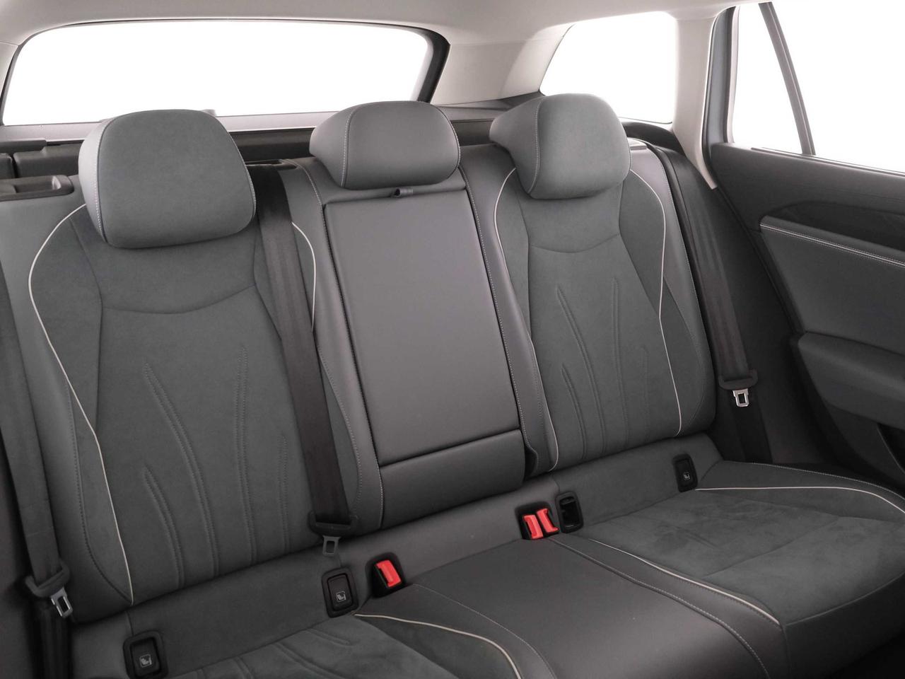 Volkswagen Passat 2.0 tdi scr evo 150cv business dsg
