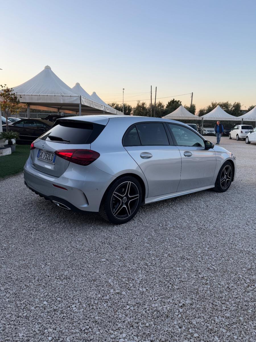 MERCEDES - Classe A - A 200 d Automatic Premium