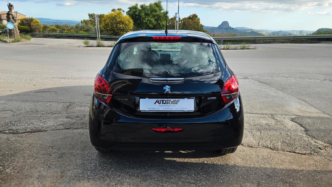 Peugeot 208 1.2 82cv 5p. Benzina/GPL Allure