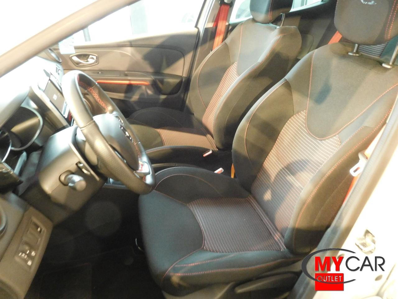 Renault Clio TCe 220cv EDC 5pt Energy R.S. Trophy