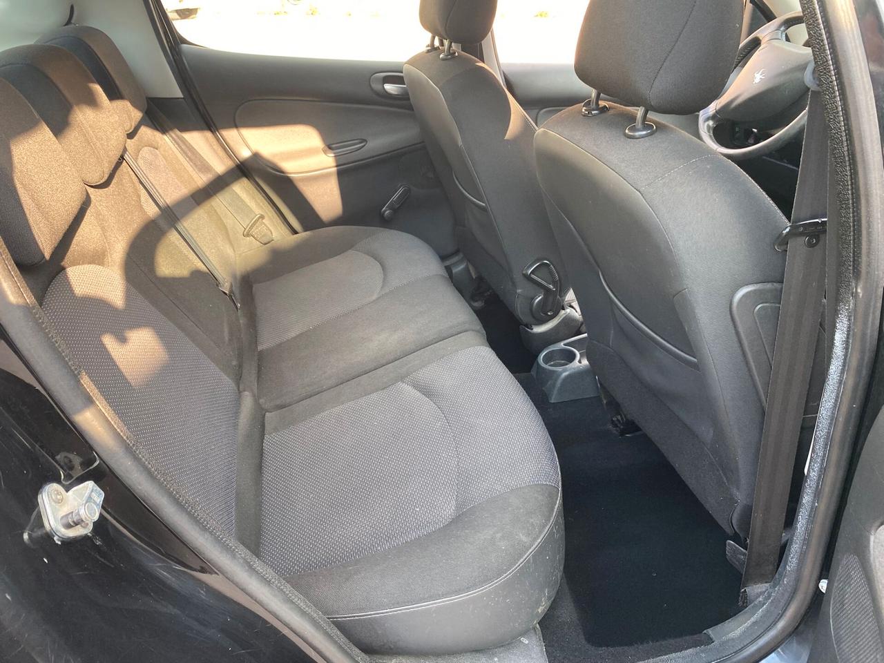 Peugeot 206 Plus 1.1benz km77.000 60CV 5p 2011