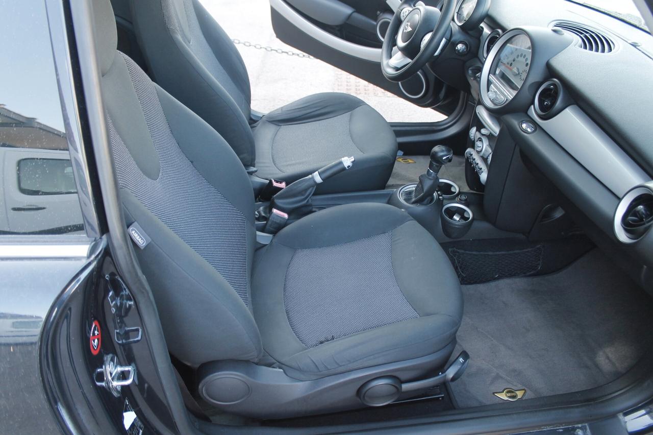 Mini 1.6 16V Cooper D