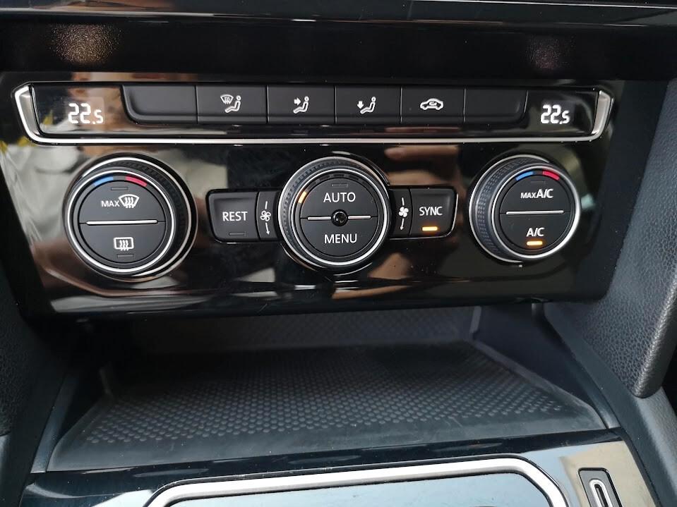 Volkswagen Passat Variant 2.0 TDI SCR EVO DSG Business