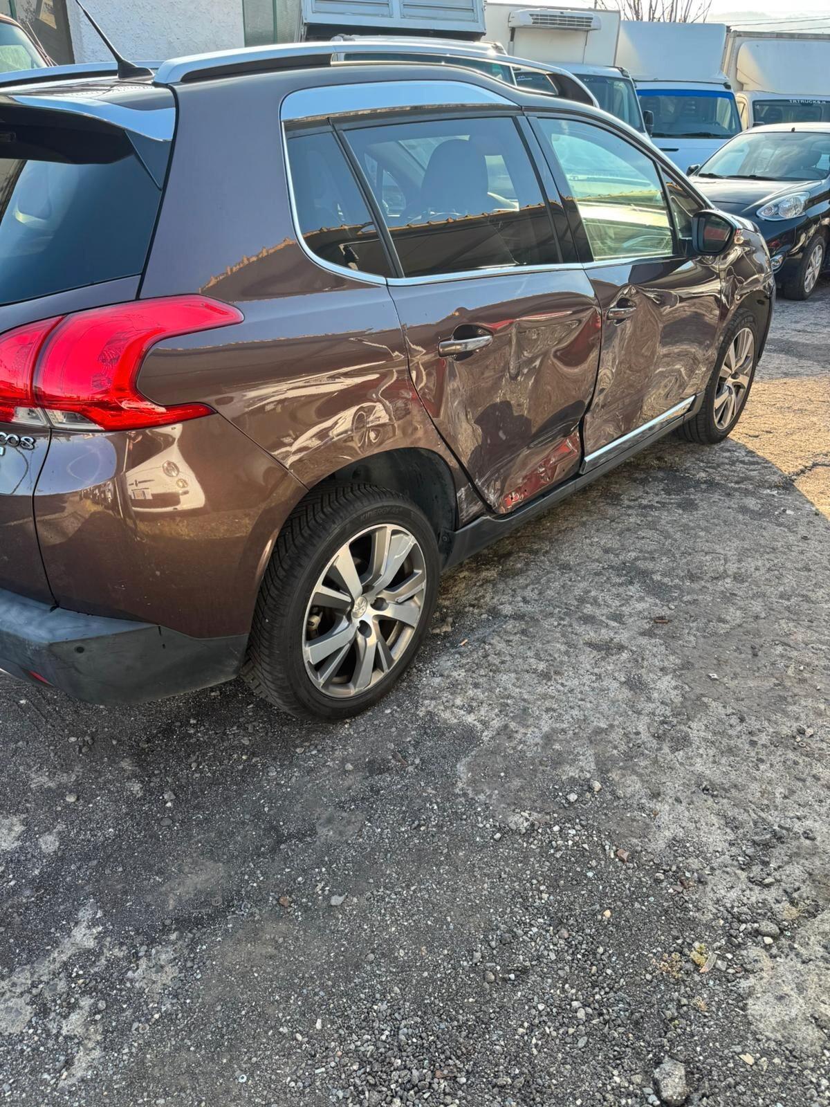 Peugeot 2008 1.6 e-HDi 92 CV Stop&Start Allure