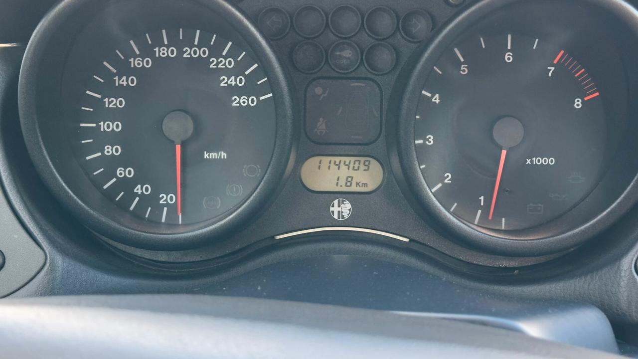 Alfa Romeo GTV 2.0i V6