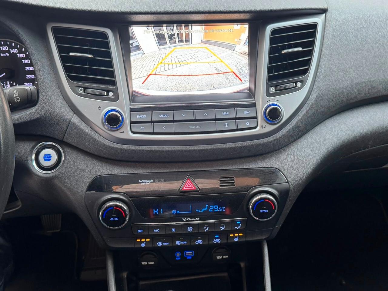 HYUNDAI TUCSON 1.7 CRDI 115 CV. TETTO APRIB.+NAVI