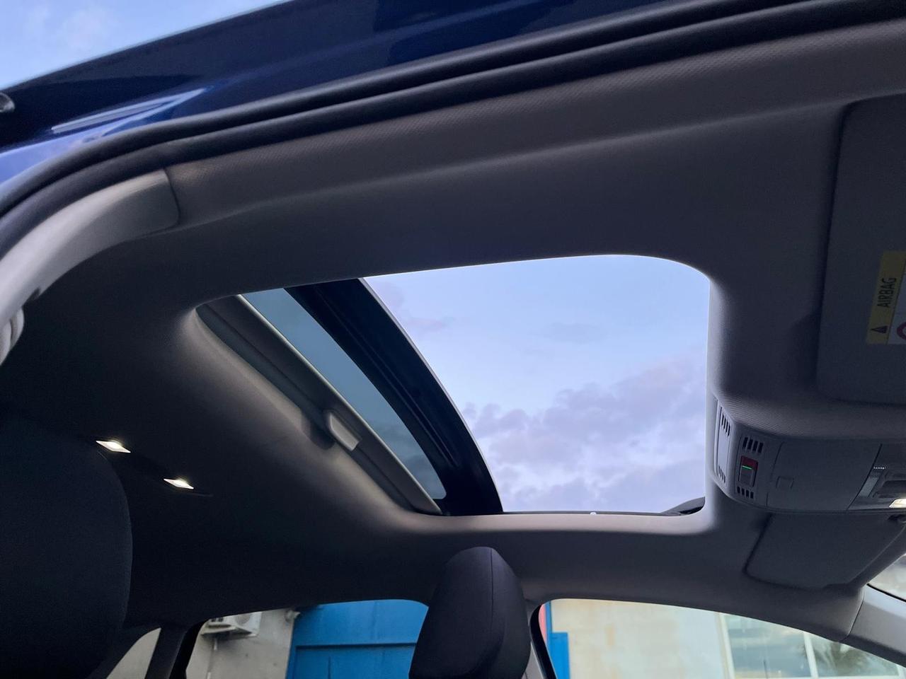 Volkswagen Polo 5P-1.0 tsi/dsg7-highline-t.apr-2021