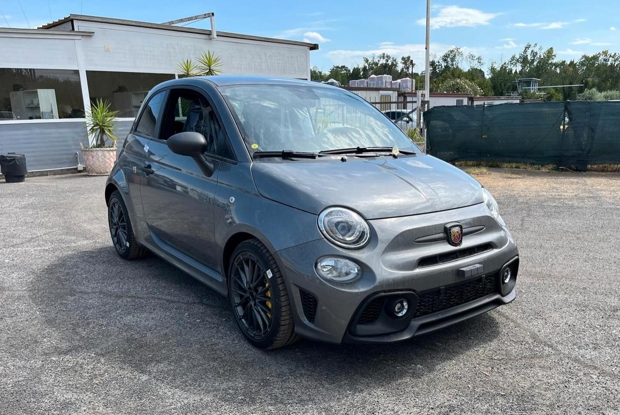 Abarth 695 1.4 Turbo T-Jet 180 CV