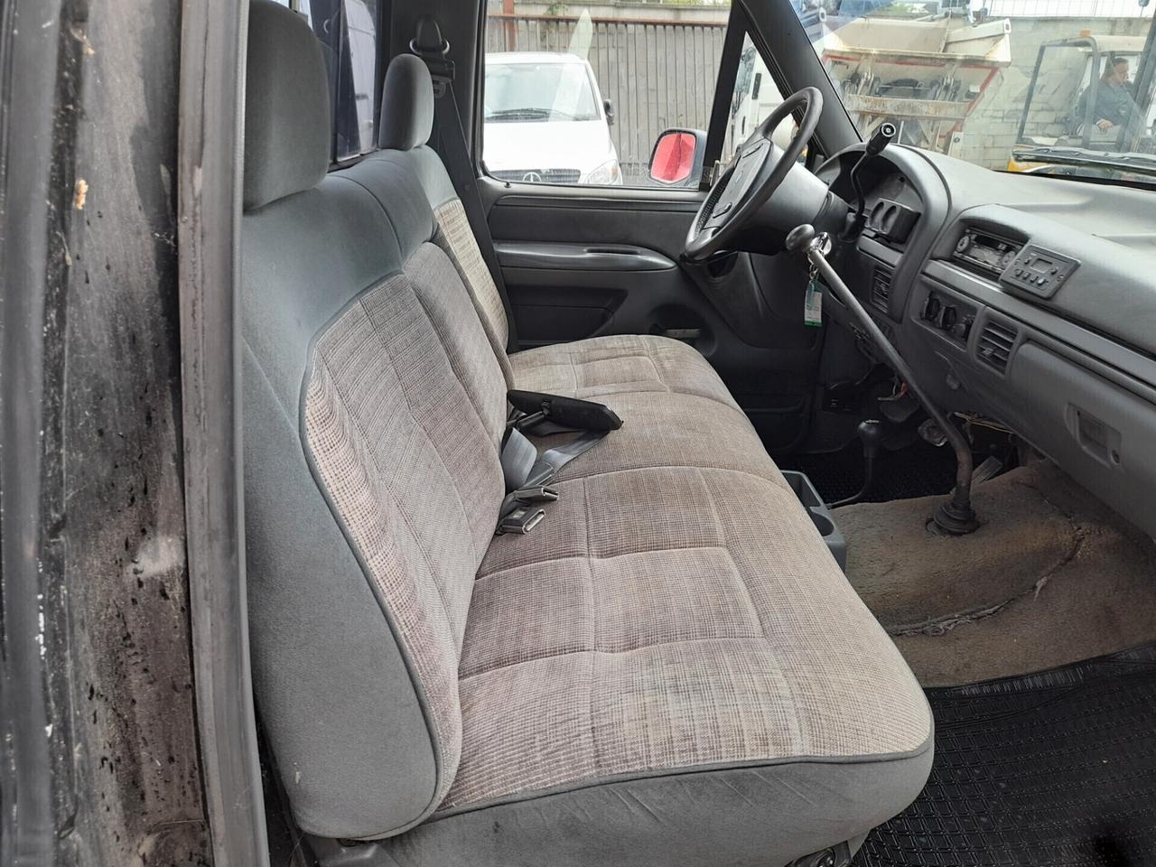 Ford F 250 F-250 XLT PICK UP