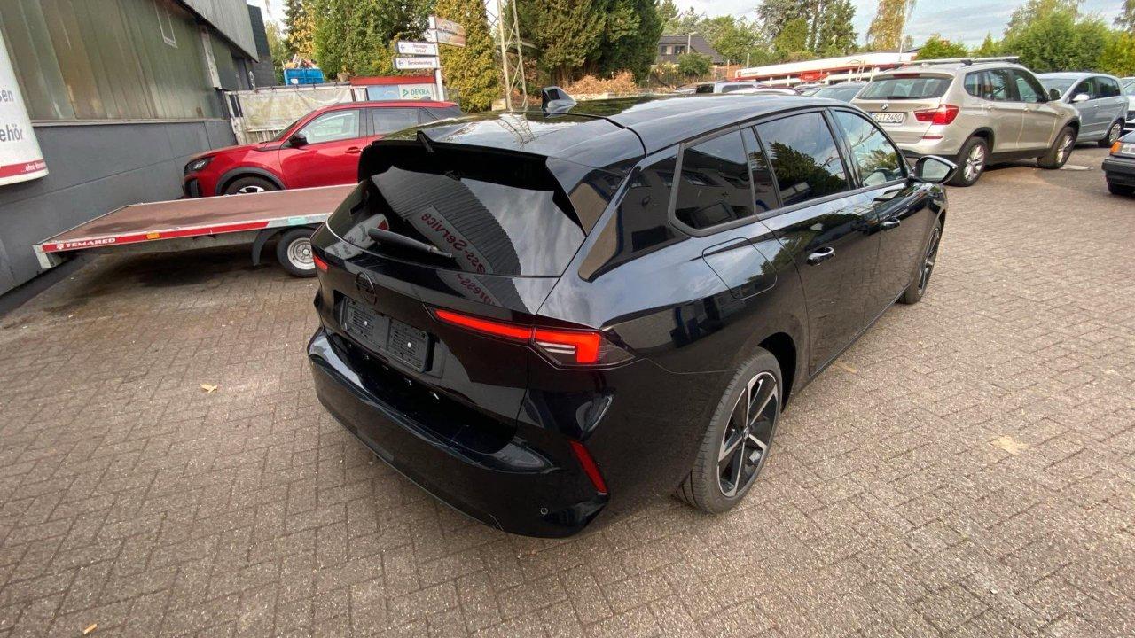 Opel Astra Sports Tourer 1.2 t GS s&s 130cv at8 IN PROMO