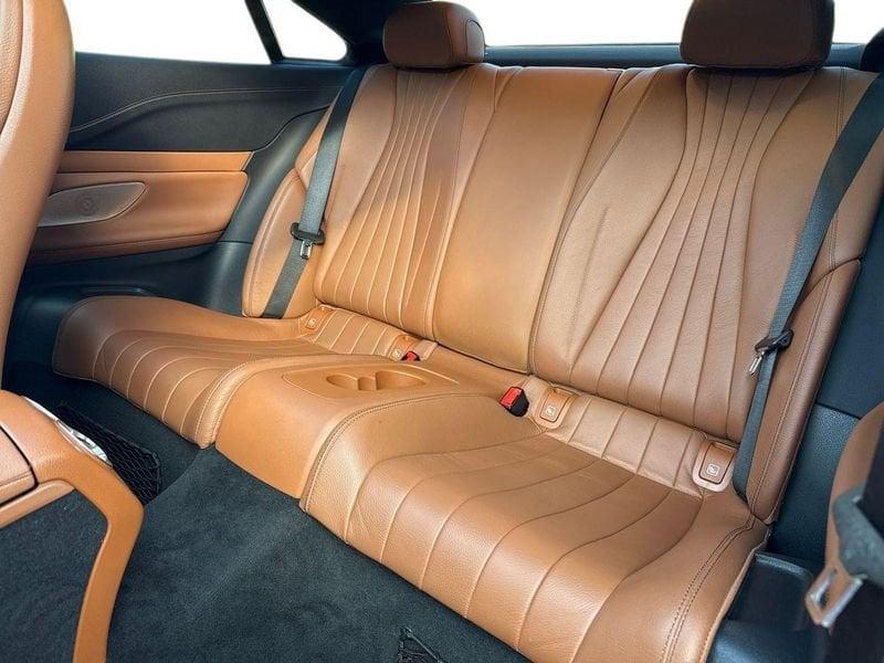 Mercedes-Benz Classe E Cpé E Coupe 220 d Premium Plus 4matic auto