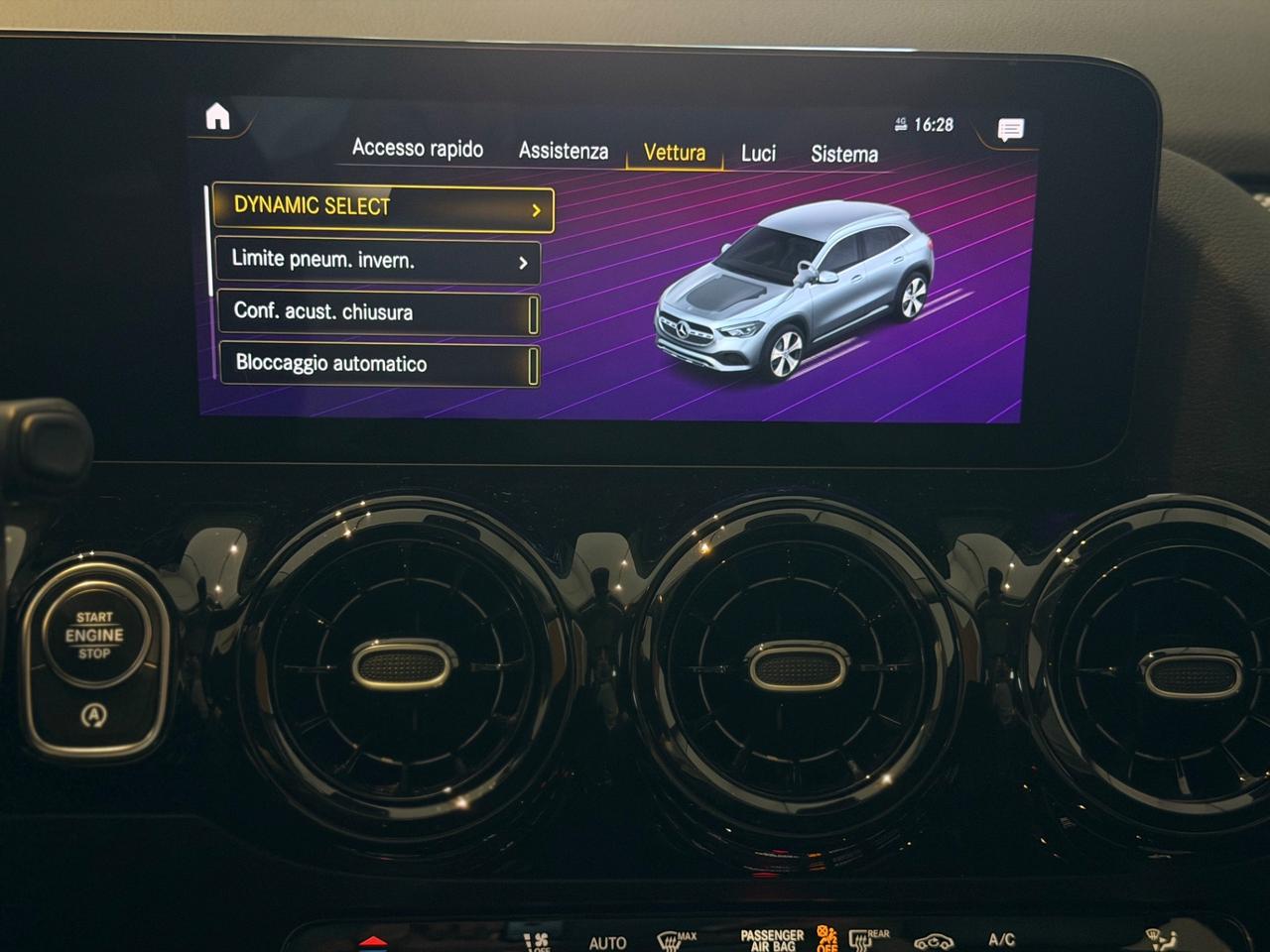 Mercedes GLA 200 d Sport 150CV TETTO/FULL LED