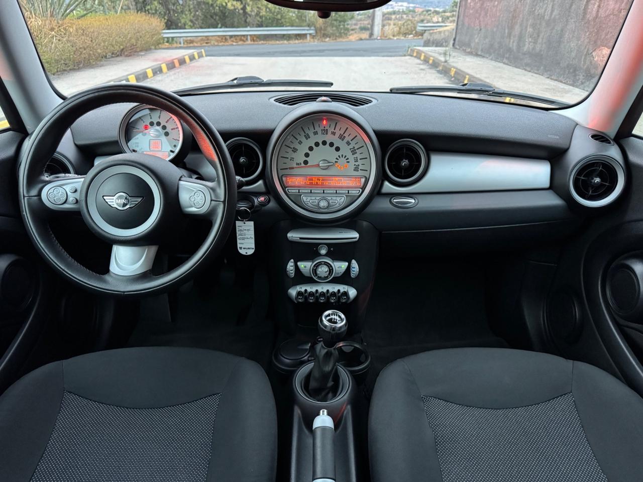 Mini Cooper D SOLO 75.000 CHILOMETRI