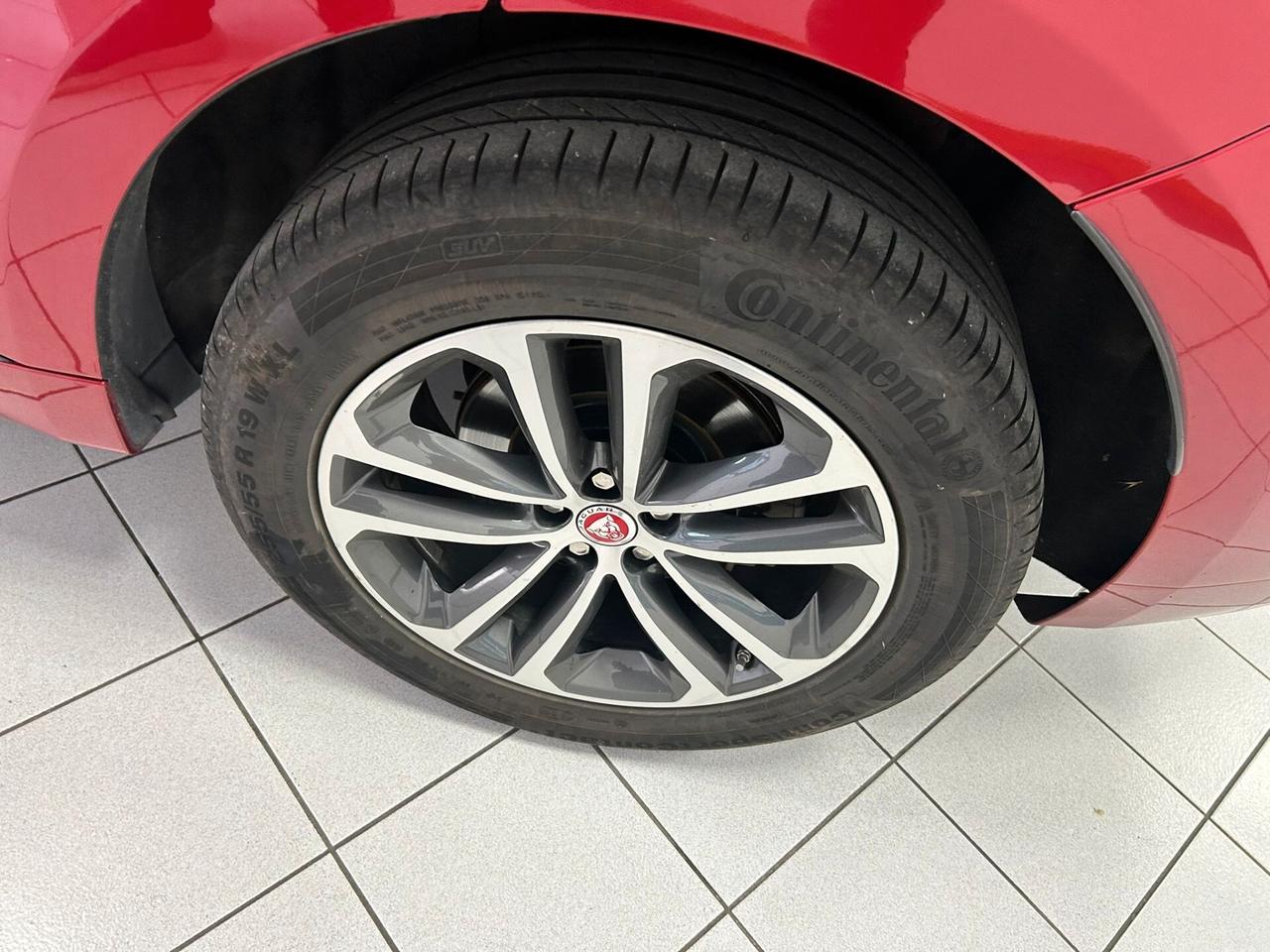 Jaguar F-Pace 2.0 D R-SPORT MOTORE NUOVO 2017