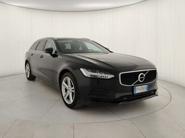 Volvo V90 D3 Momentum