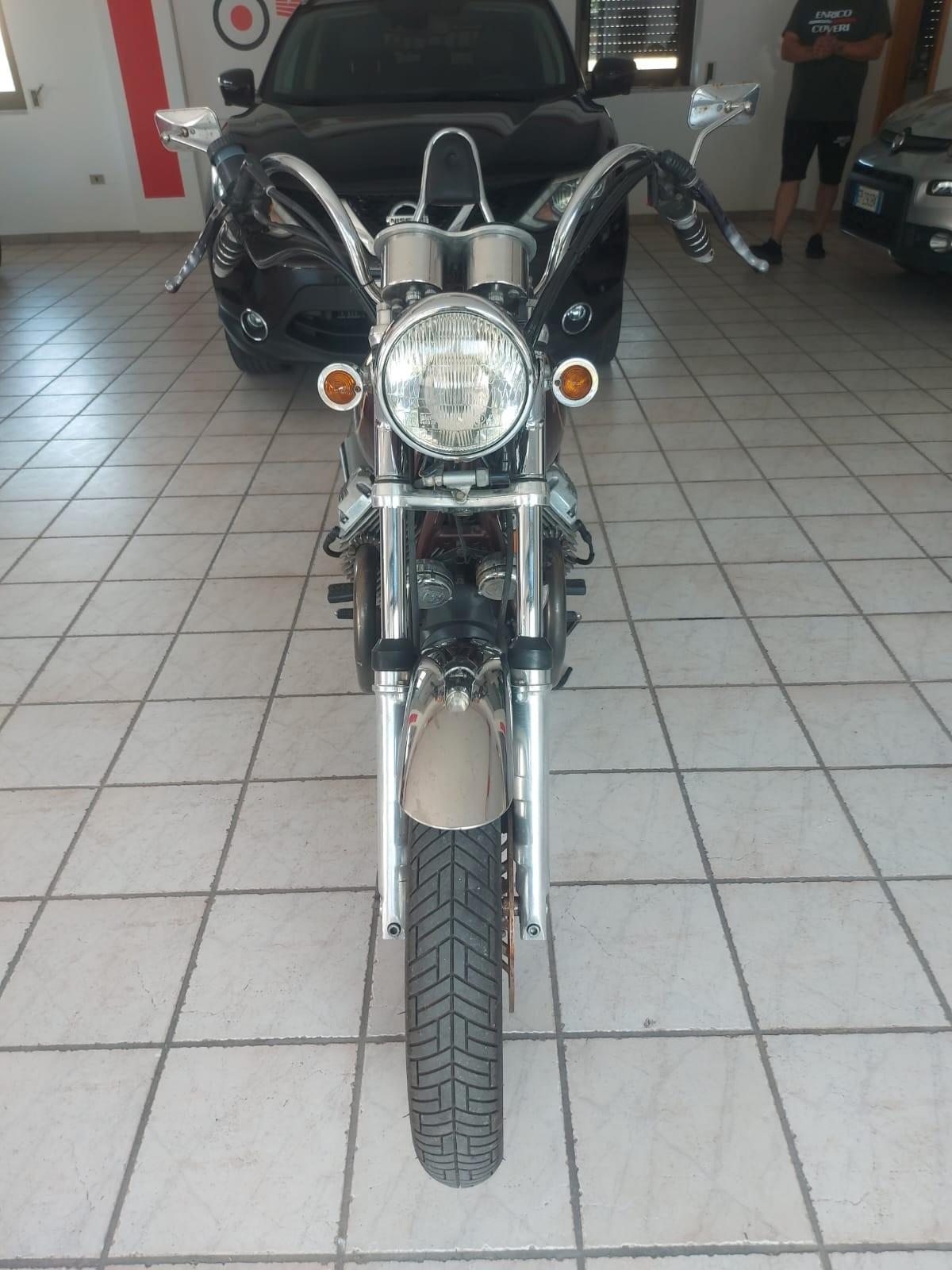 MOTO GUZZI V 650