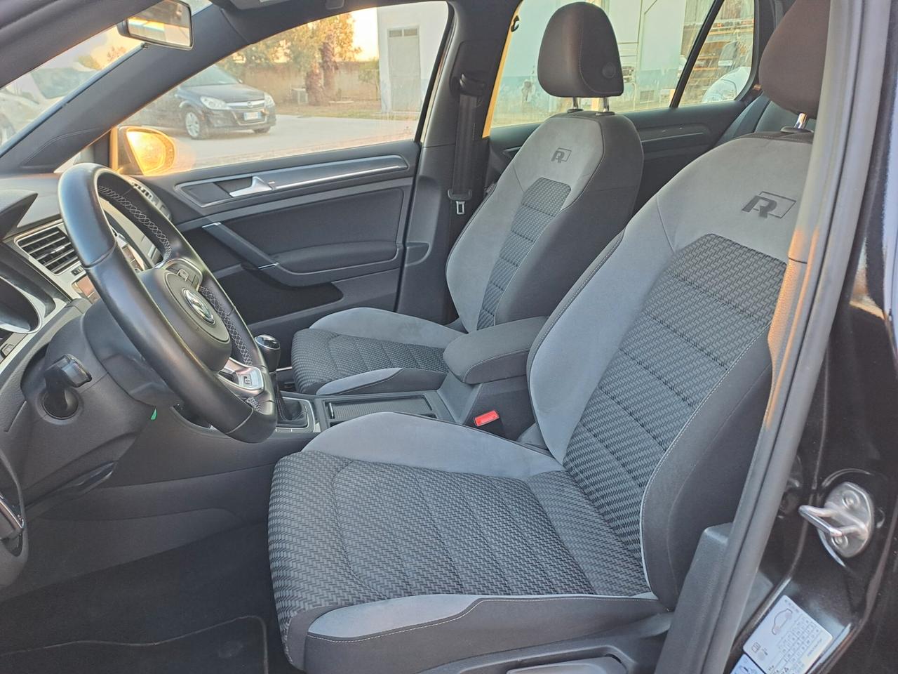 Volkswagen Golf 7.5 2.0 TDI R LINE 150 CV 2020 29MILA KM