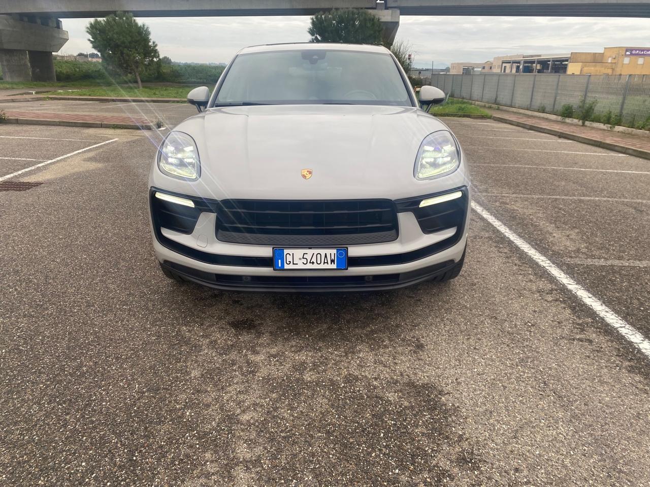 Porsche Macan 2.0 265CV