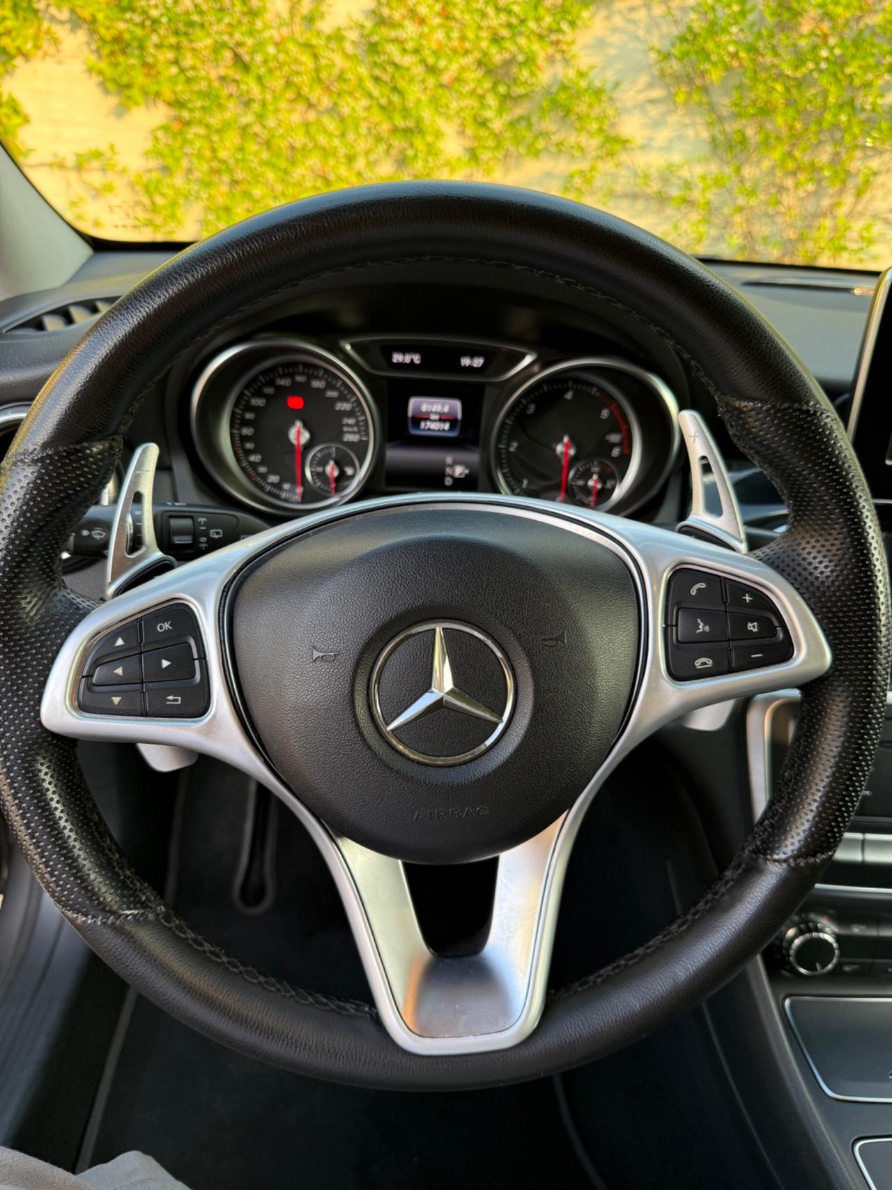 Mercedes-benz CLA 180 d S.W. Automatic Premium
