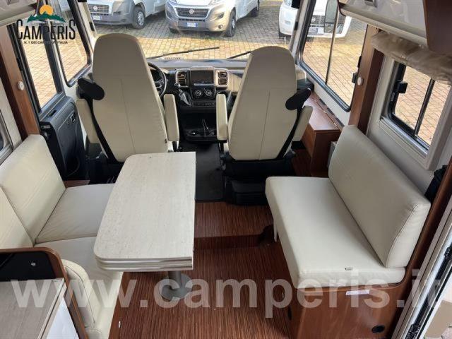 LAIKA LAIKA KOSMO 912 EMBLEMA