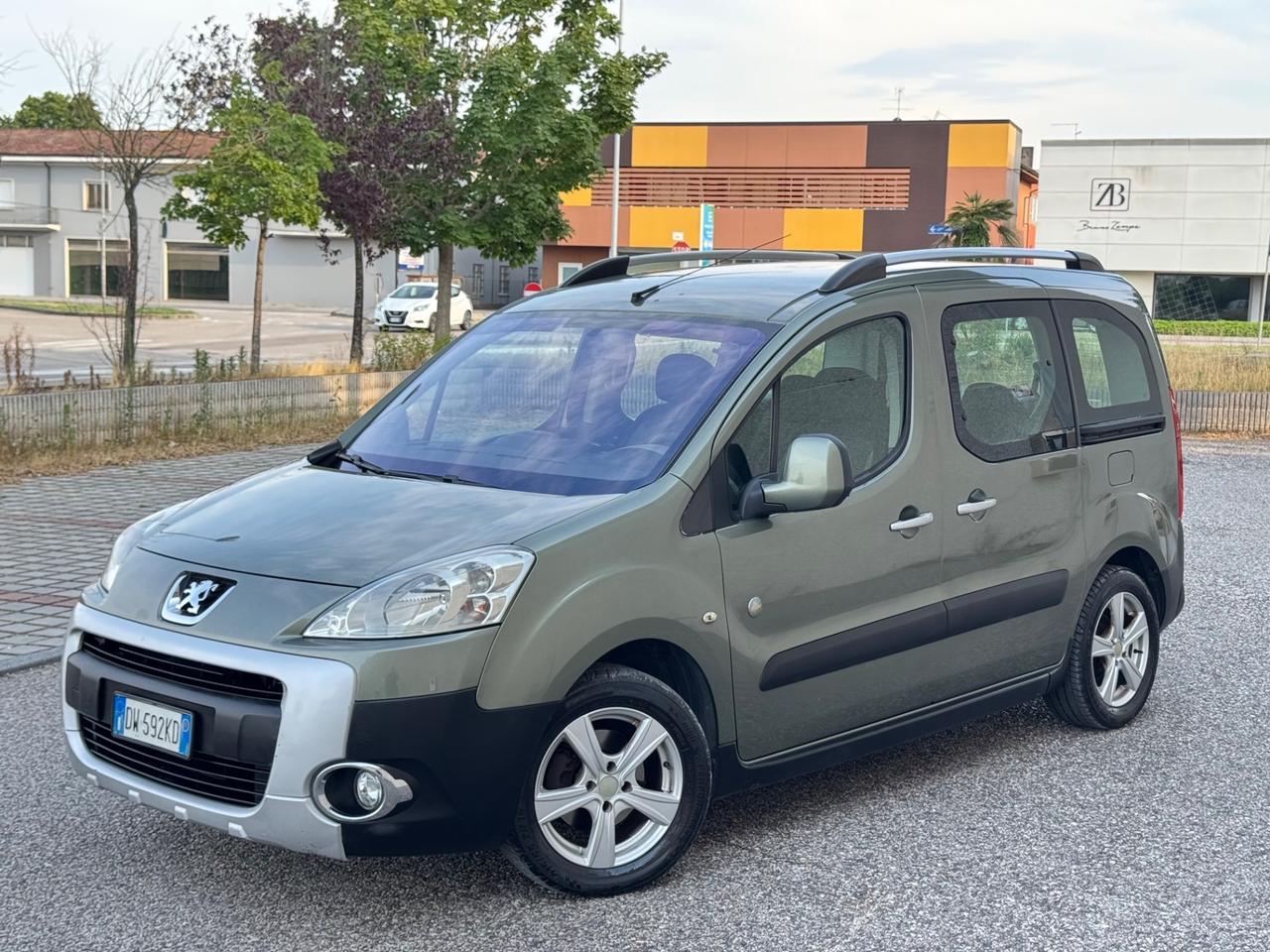 Peugeot Partner Tepee 1.6 HDi 90CV Outdoor