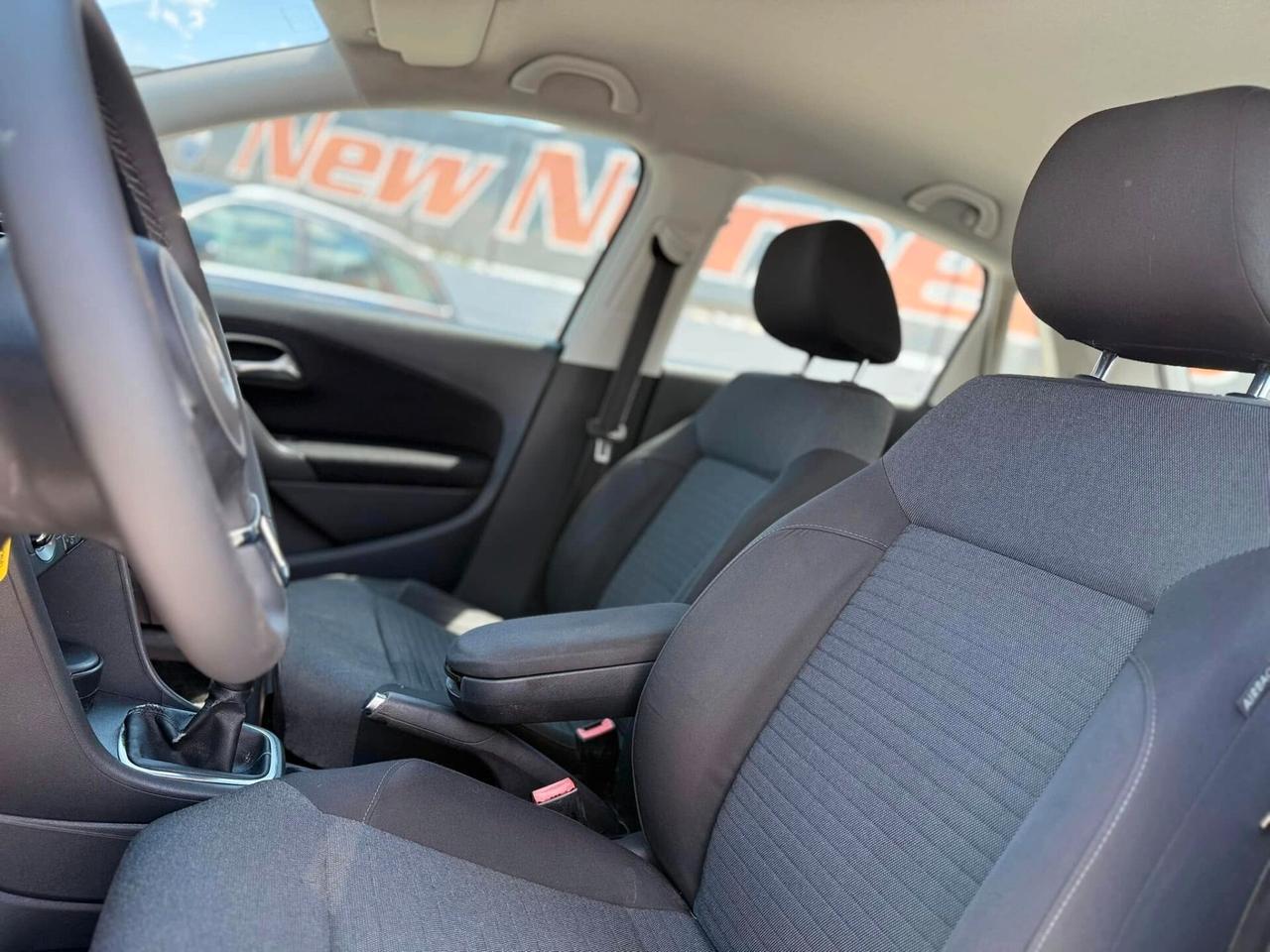 Volkswagen Polo Volkswagen Polo 1.6 TDI 90cv Bluemotion 2011