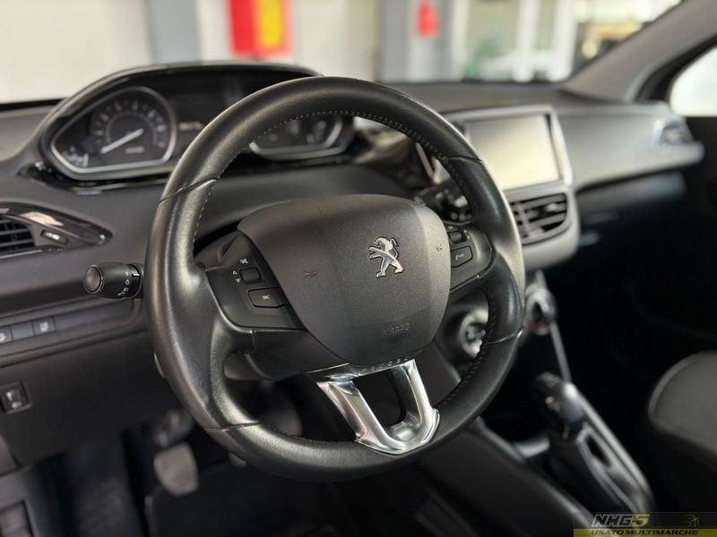 Peugeot 208 PureTech 82 5p. GPL Allure