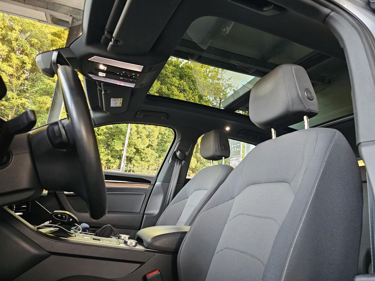 Volkswagen Touareg 3.0 V6 TDI 286 CV SCR Advanced