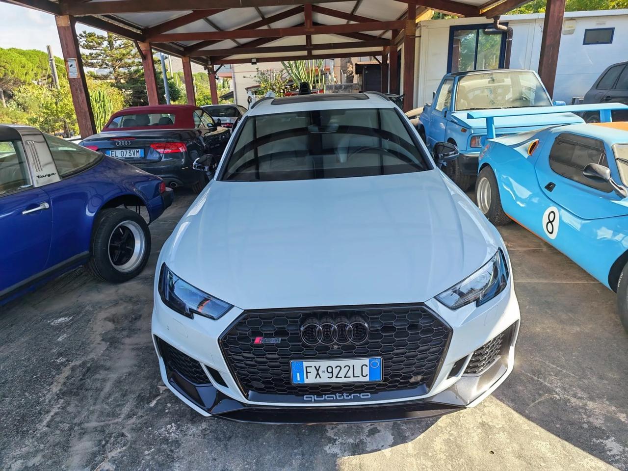 Audi RS4