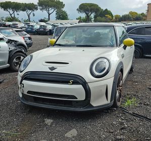 SINISTRATA Mini Full Electric Cooper SE Resolute
