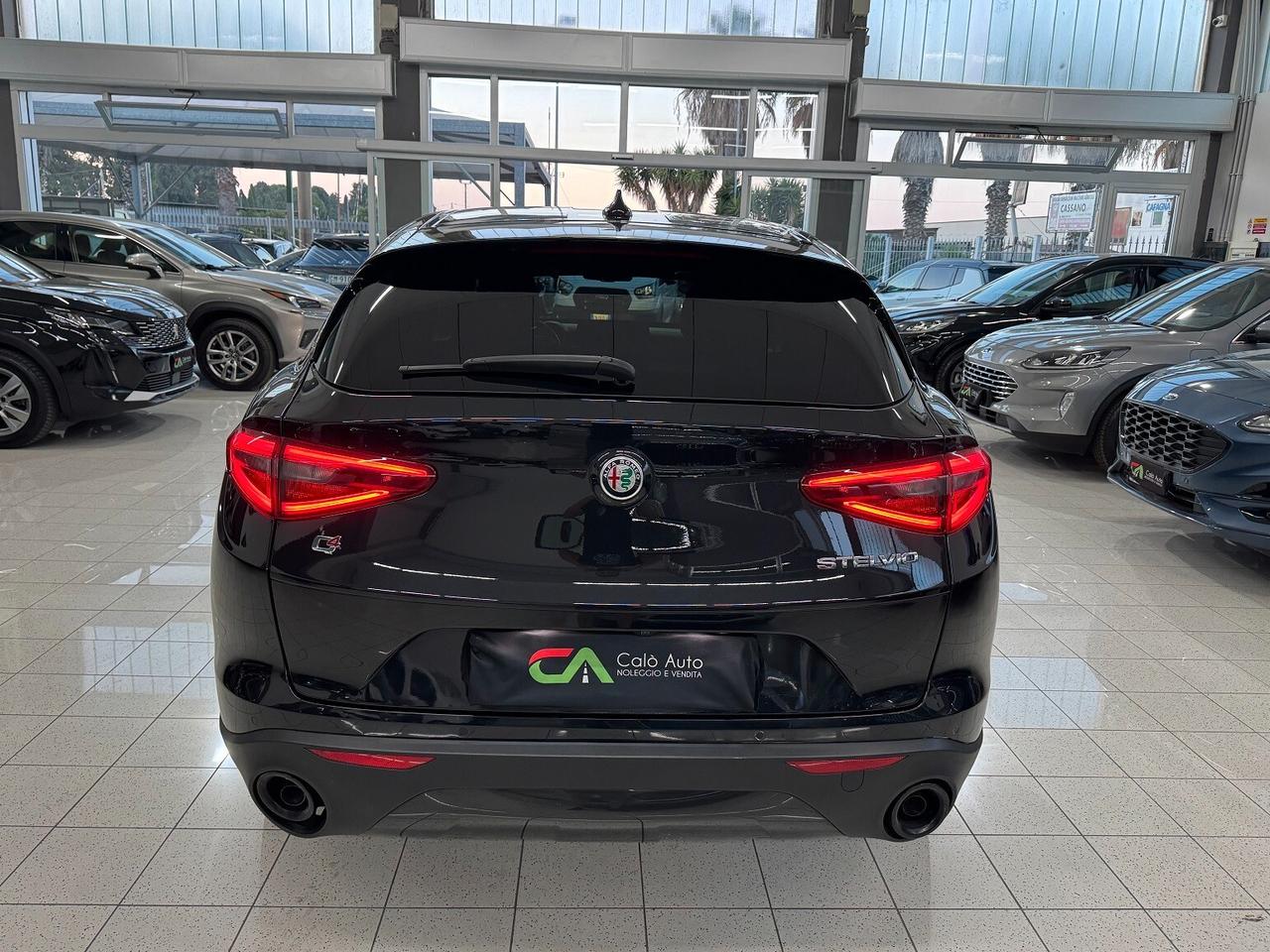 Stelvio 190CV Q4 Sprint PELLE TOTALE PADDLE SUPER BELLA!!!