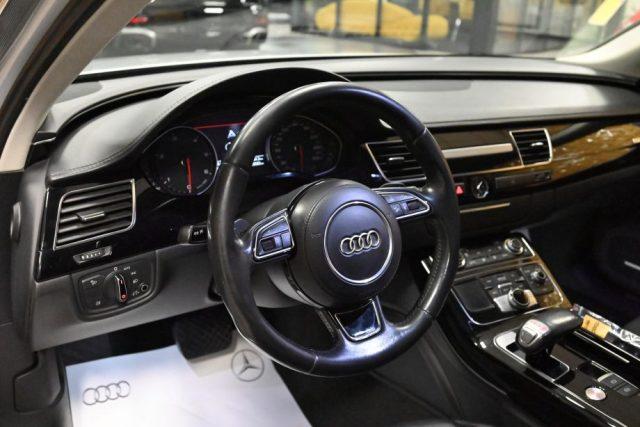 AUDI A8 V6 3.0 TDI Q.TIP.NAVI 20'BOSE TEL RISC.20"CAM FULL