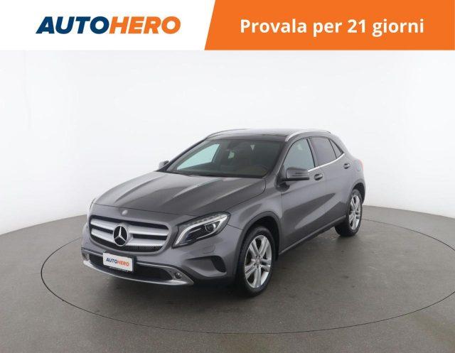 MERCEDES-BENZ GLA 220 d Automatic 4Matic Sport