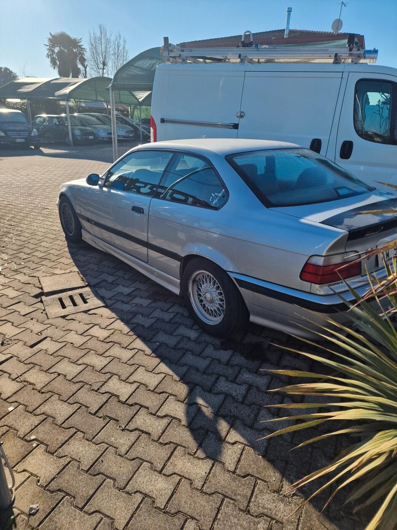Bmw 320i Coupé swap 3.0 m54