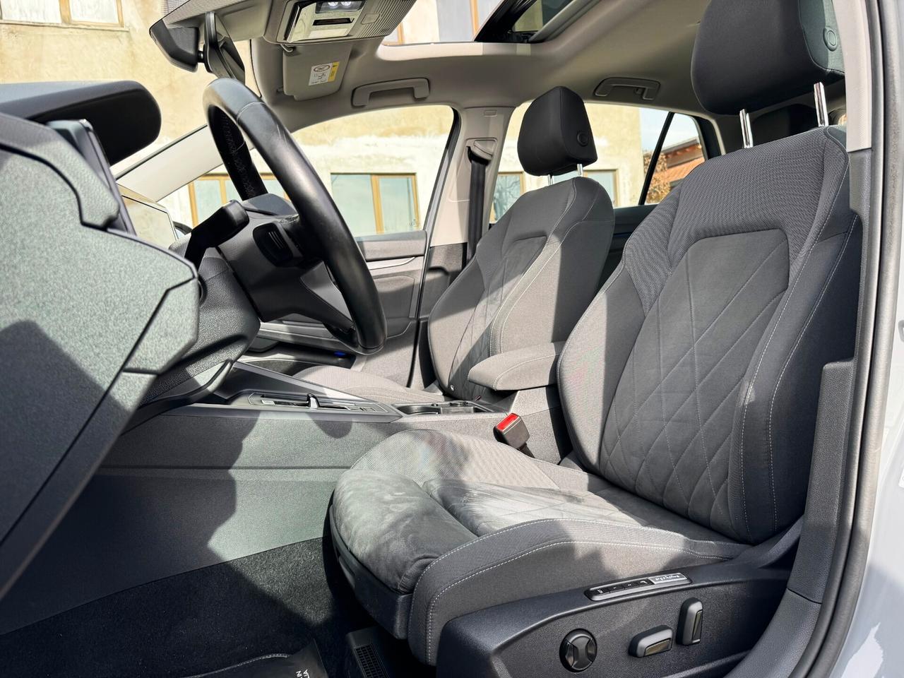 Volkswagen Golf 1.5 eTSI EVO 1st Edition DSG | PREZZO PROMO