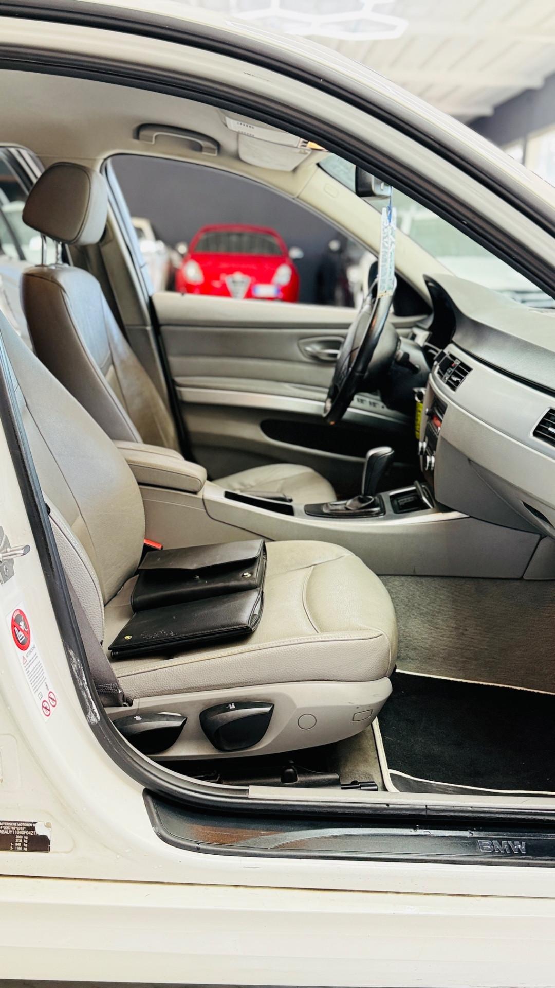 Bmw 320 320d cat Touring Attiva